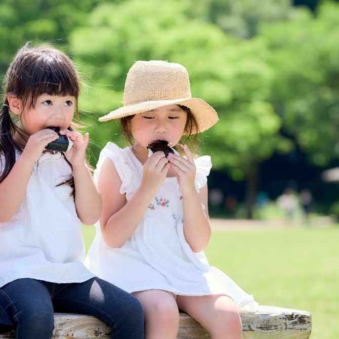 子ども食堂　子ども支援　子どものための活動　社会支援