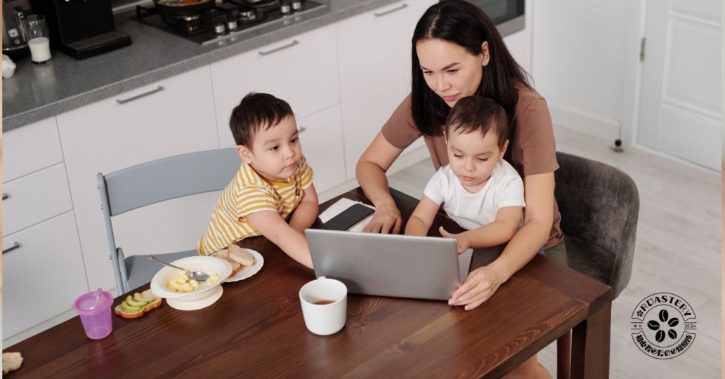 育児も仕事も全力のお母さん、少しコーヒータイムで休んでくださいね。