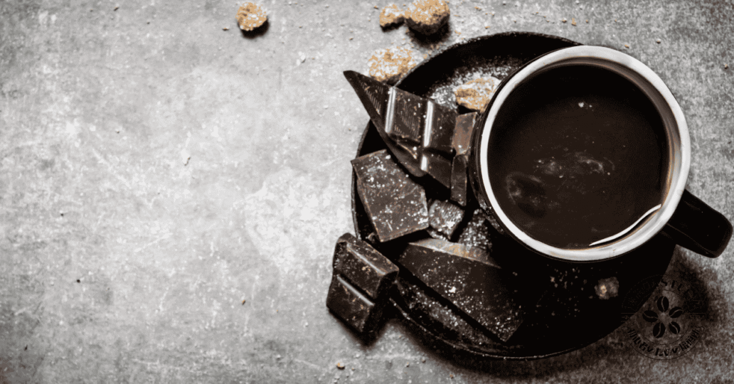 深入りコーヒーの苦みを楽しめると大人な気がしますね