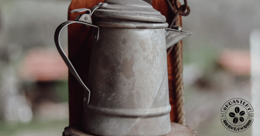 お湯の温度はドリップコーヒーにとって重要な要素です。